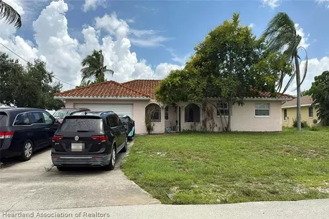 1906 SE 14th St, Cape Coral, FL 33990