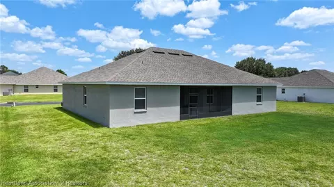Exterior - 5124 Moss Hammock Trl, Sebring, FL 33872 photo 2 of 5