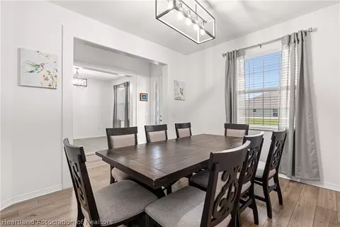 Dining - 5124 Moss Hammock Trl, Sebring, FL 33872 photo 2 of 3