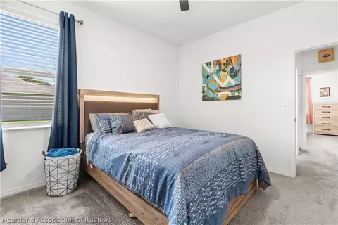 Bedroom - 5124 Moss Hammock Trl, Sebring, FL 33872 photo 6 of 9