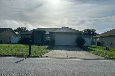 5836 Daughtery Downs Loop, Lakeland, FL 33809