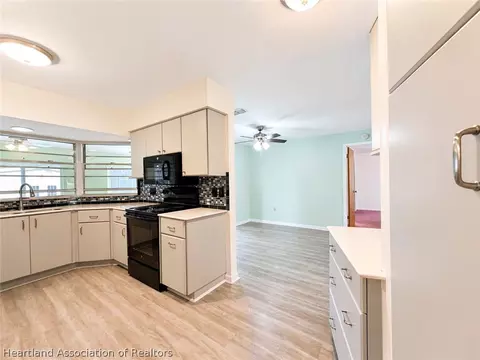 Kitchen - 101 Tortoise Rd, Sebring, FL 33876 photo 1 of 4