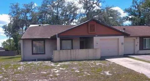 210 Clear Lake Cir, Sanford, FL 32773