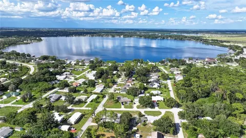 View/Area - 2415 Sunset Dr, Sebring, FL 33870 photo 2 of 5