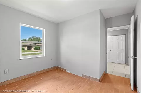 Bedroom - 2415 Sunset Dr, Sebring, FL 33870 photo 2 of 7