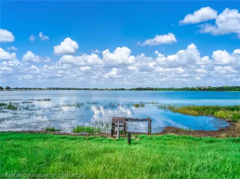 View/Area - 905 E Dinner Lake Dr, Sebring, FL 33870 photo 7 of 8