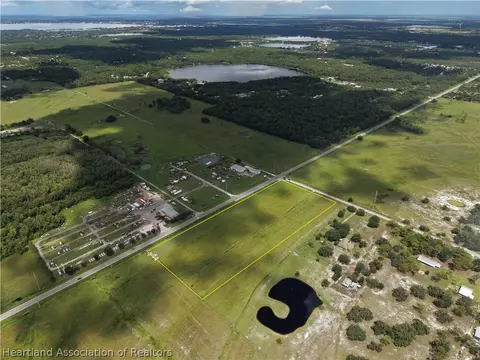 9301 Payne Rd, Sebring, FL 33875 photo 4