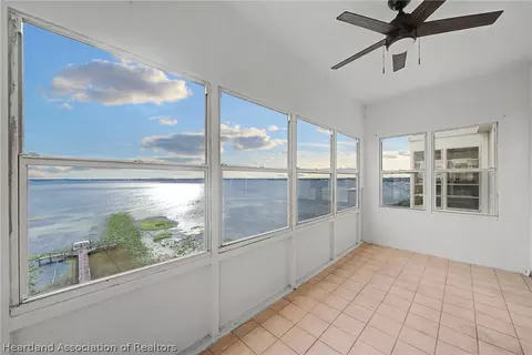 Exterior - 2131 Lakeview Drive 904, Sebring, FL 33870 photo 4 of 6
