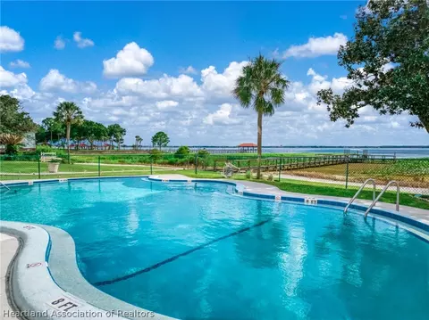Exterior - 2131 Lakeview Drive 904, Sebring, FL 33870 photo 5 of 6