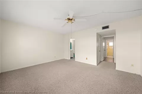 Bedroom - 2131 Lakeview Drive 904, Sebring, FL 33870 photo 2 of 5