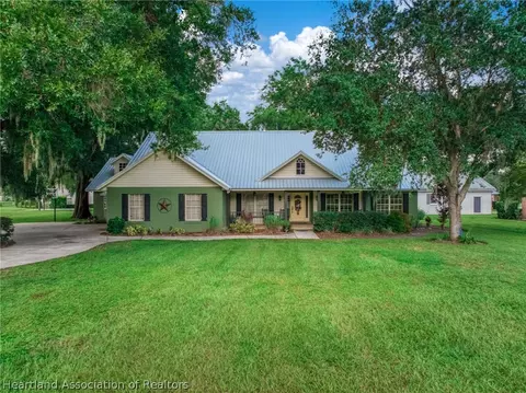 510 N Edgewood Dr, Fort Meade, FL 33841