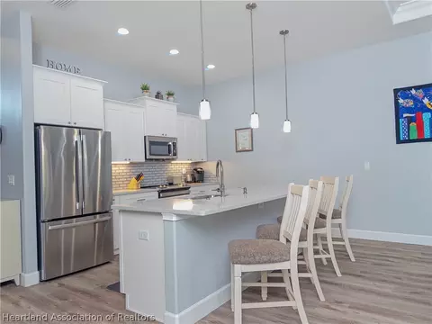 Kitchen - 35148 Daily Dr, Sebring, FL 33872 photo 1 of 4