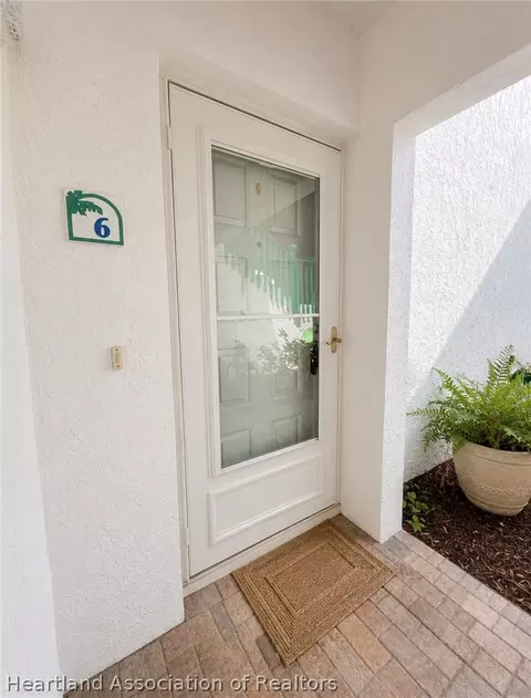 Entry Way - 4941 Casablanca Circle I6, Sebring, FL 33870 photo 1 of 1