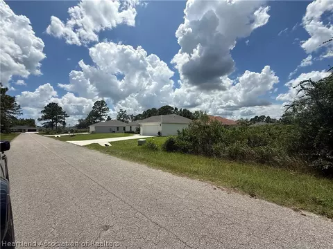 5519 Sopera Dr, Sebring, FL 33872 photo 2