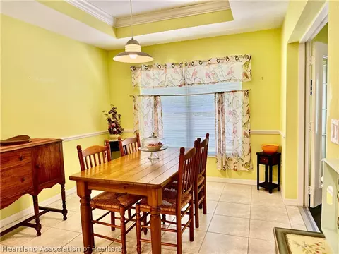 Dining - 4428 Mendavia Dr, Sebring, FL 33872 photo 4 of 4