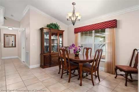 Dining - 3904 Golfview Rd, Sebring, FL 33875 photo 1 of 4