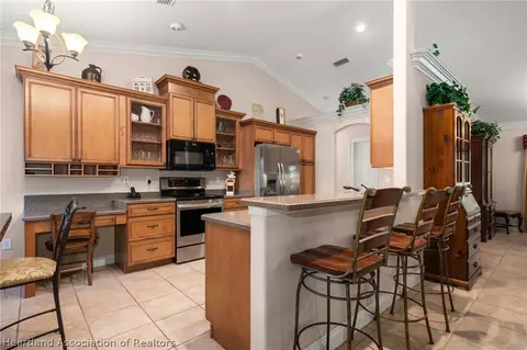 Kitchen - 3904 Golfview Rd, Sebring, FL 33875 photo 1 of 6