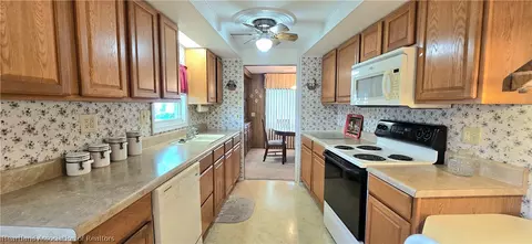 1302 Wightman Ave, Sebring, FL 33870 photo 12