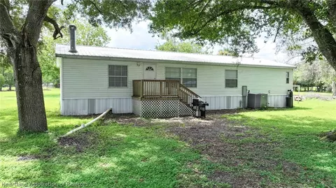 10103 NW 8th Ave, Okeechobee, FL 34972 photo 5