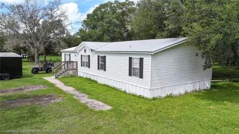 10103 NW 8th Ave, Okeechobee, FL 34972 photo 4