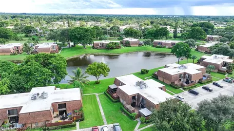 View/Area - 2021 20th Ln, Greenacres, FL 33463 photo 3 of 7