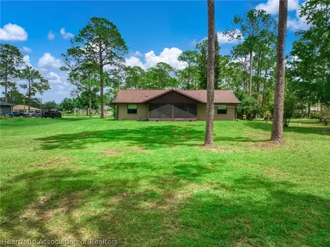 Exterior - 5325 Lime Rd, Sebring, FL 33875 photo 10 of 14