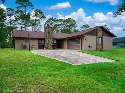 Exterior - 5325 Lime Rd, Sebring, FL 33875 photo 5 of 14