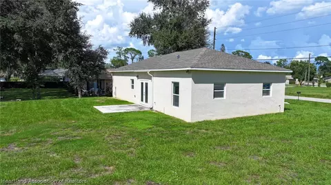 Exterior - 4309 Lafayette Ave, Sebring, FL 33875 photo 4 of 6