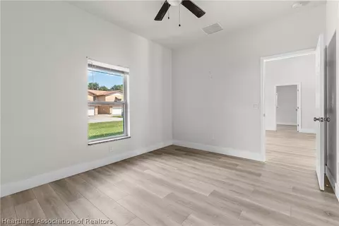 Bedroom - 4309 Lafayette Ave, Sebring, FL 33875 photo 1 of 9