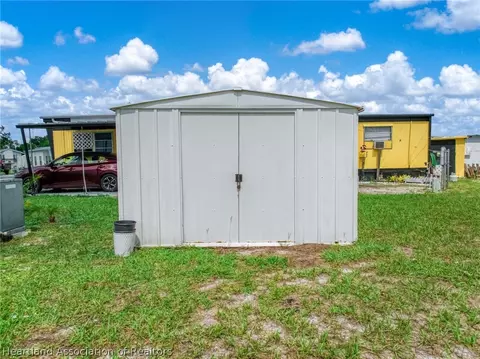 2560 Skyview St, Sebring, FL 33870 photo 24