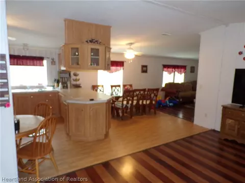 2108 Gardner Dr, Lorida, FL 33857 photo 8
