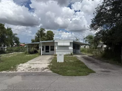1811 Shore Rd, Avon Park, FL 33825