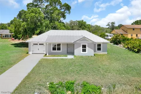 2900 W Kevin Rd, Avon Park, FL 33825
