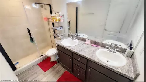 Bath - 4879 San Ignacio Dr, Sebring, FL 33872 photo 2 of 3