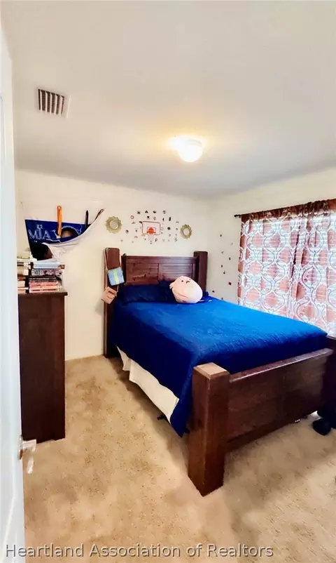 Bedroom - 4879 San Ignacio Dr, Sebring, FL 33872 photo 1 of 8