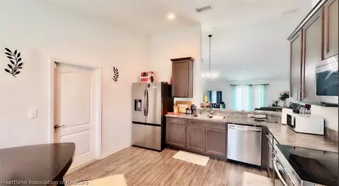 Kitchen - 4879 San Ignacio Dr, Sebring, FL 33872 photo 3 of 3