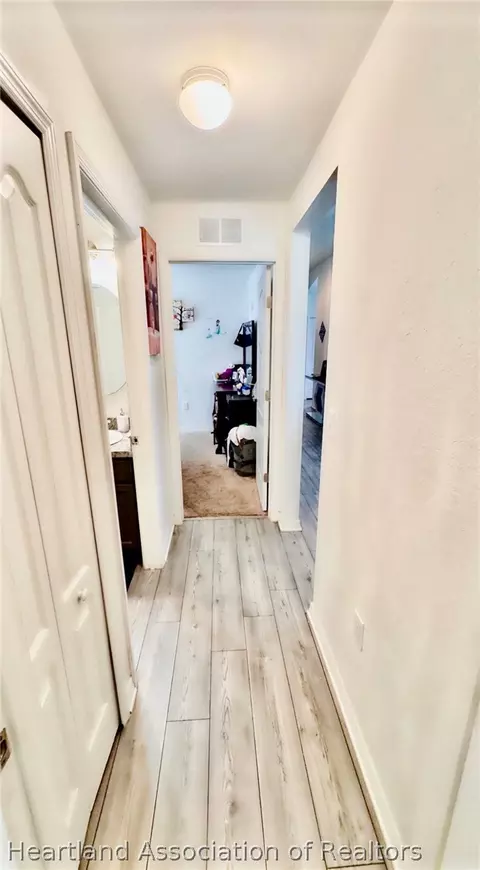 Entry Way - 4879 San Ignacio Dr, Sebring, FL 33872 photo 2 of 3
