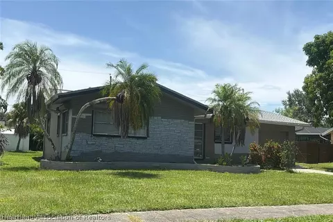 1030 El Mar Ave, Fort Myers, FL 33919