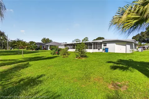 Exterior - 765 Golfside Ln, Sebring, FL 33870 photo 4 of 11