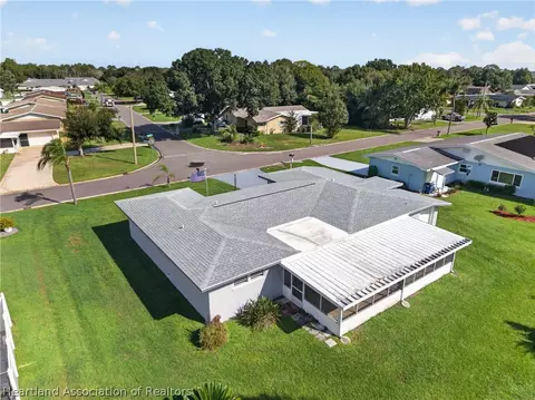 View/Area - 765 Golfside Ln, Sebring, FL 33870 photo 6 of 9