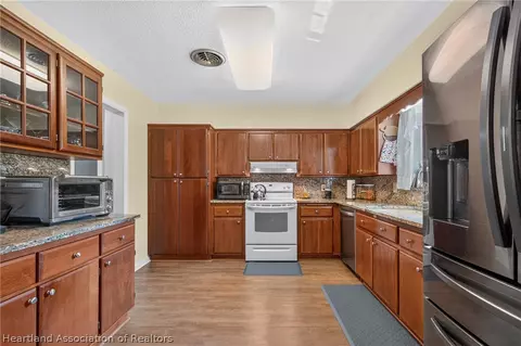 Kitchen - 765 Golfside Ln, Sebring, FL 33870 photo 1 of 6