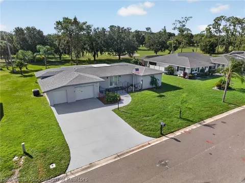 View/Area - 765 Golfside Ln, Sebring, FL 33870 photo 4 of 9