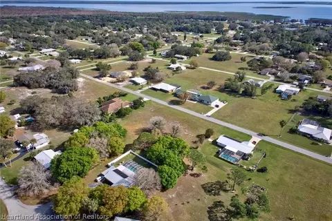 6301 Edgewater Ter, Sebring, FL 33876 photo 8