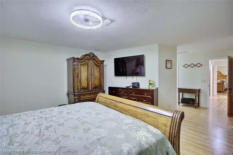 Bedroom - 4007 Golfview Rd, Sebring, FL 33875 photo 3 of 7