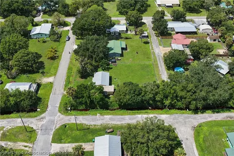 1615 SW Ninth St, Okeechobee, FL 34974 photo 9