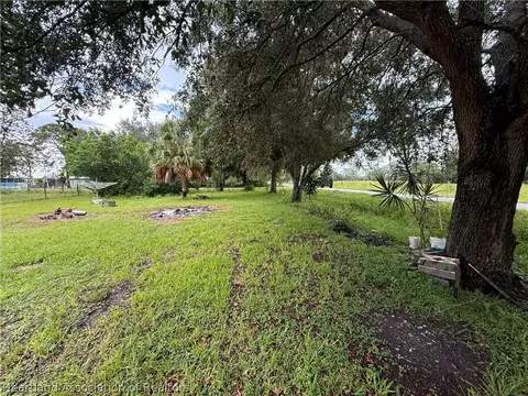 323 Jordan Ter, Okeechobee, FL 34974 photo 5
