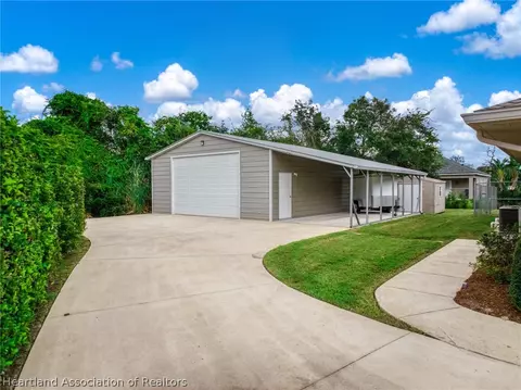 Exterior - 4128 Loquat Rd, Sebring, FL 33875 photo 2 of 7