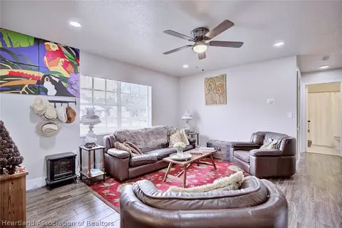 Living - 5201 Shad Dr, Sebring, FL 33870 photo 4 of 4