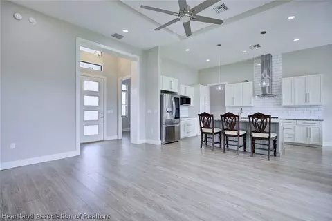 Entry Way - 6910 San Bruno Dr, Sebring, FL 33872 photo 1 of 2