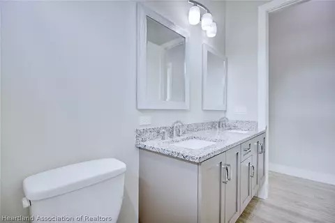 Bath - 6910 San Bruno Dr, Sebring, FL 33872 photo 2 of 5